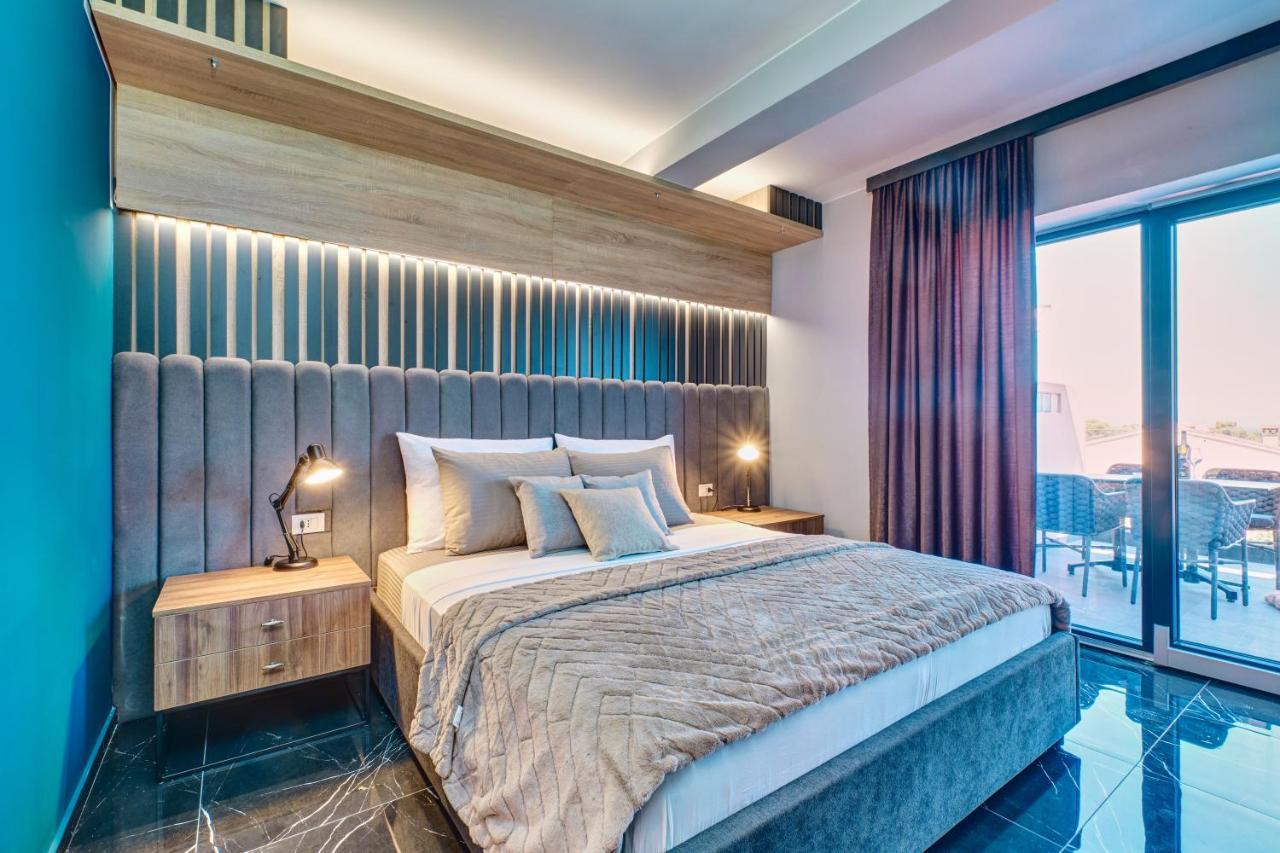 Luxury Apartments Mali Losinj Bagian luar foto