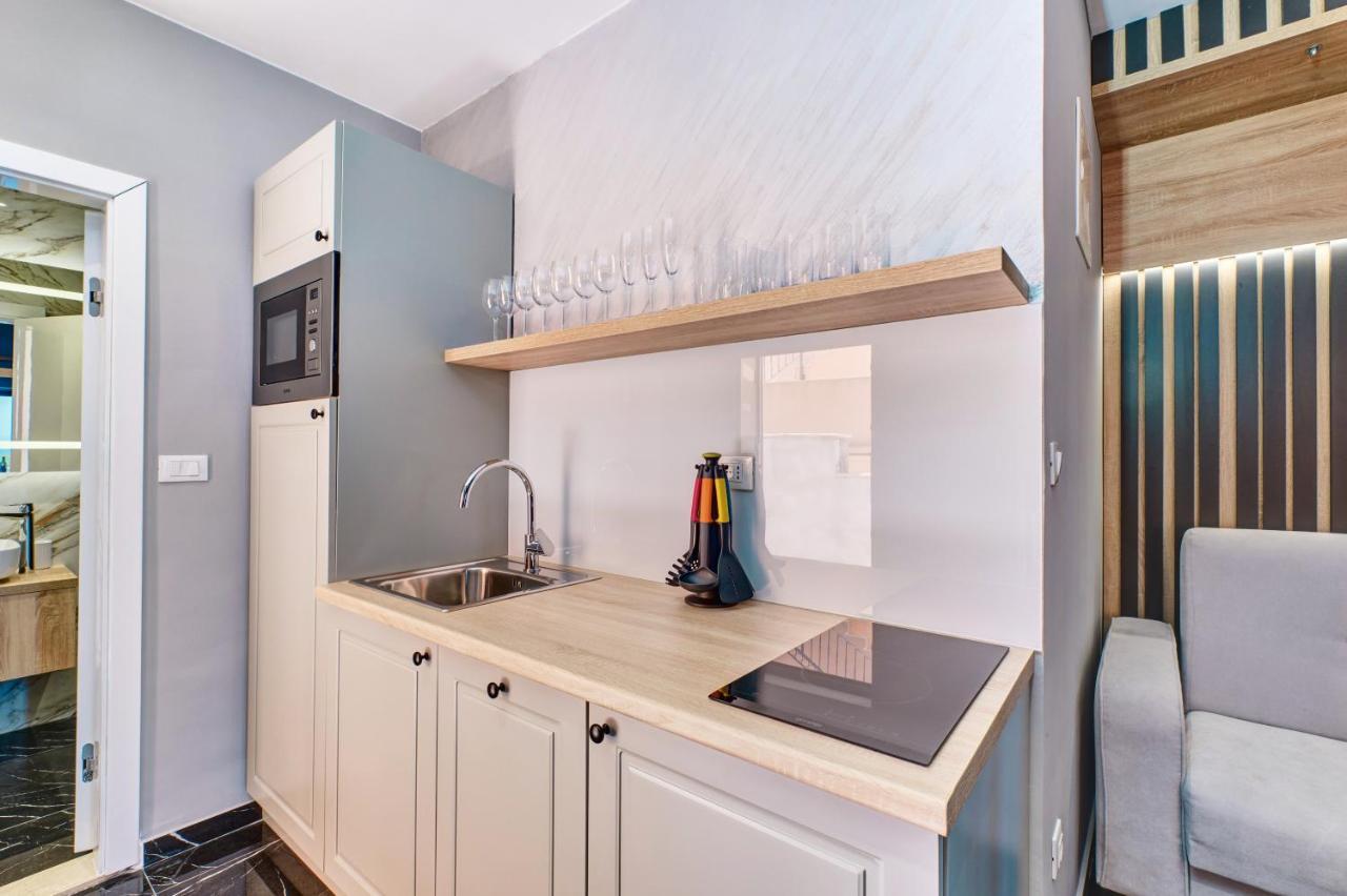 Luxury Apartments Mali Losinj Bagian luar foto