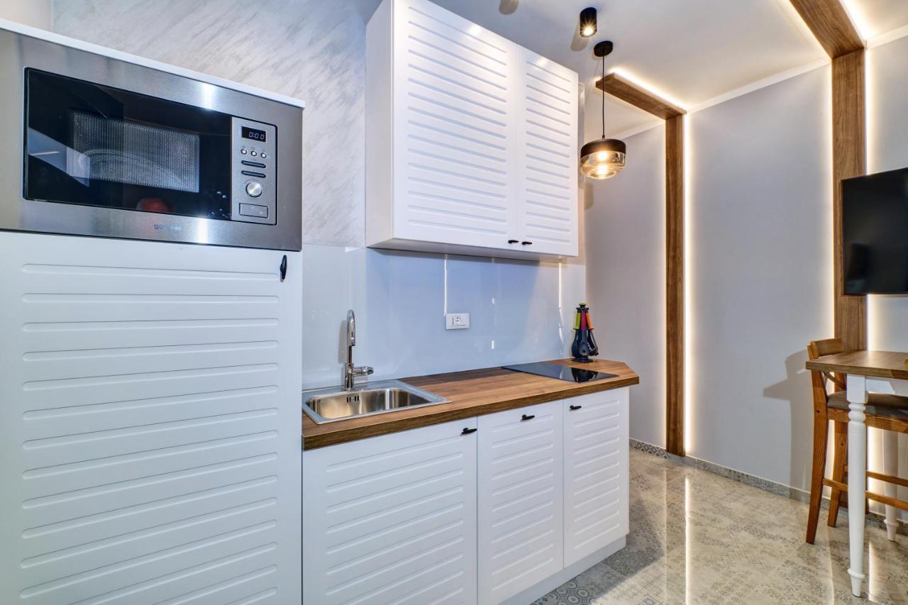 Luxury Apartments Mali Losinj Bagian luar foto