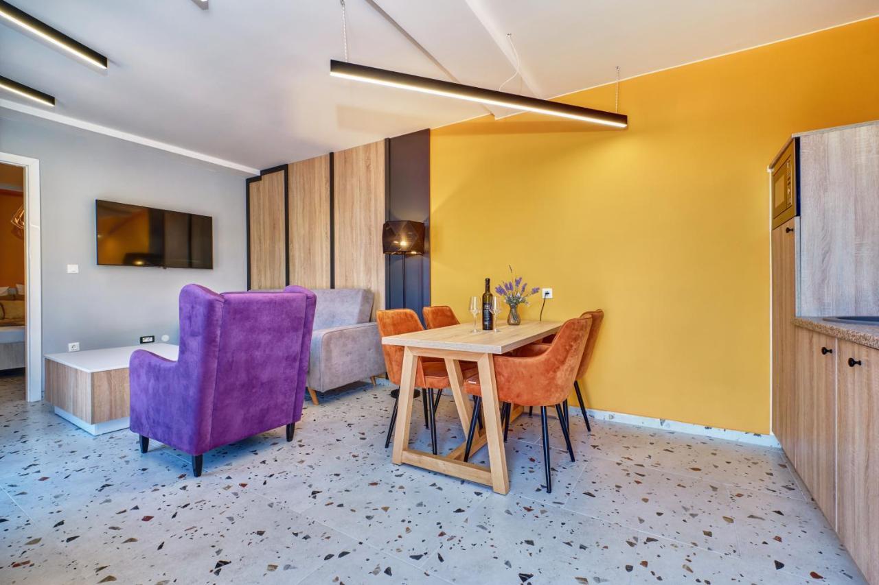 Luxury Apartments Mali Losinj Bagian luar foto