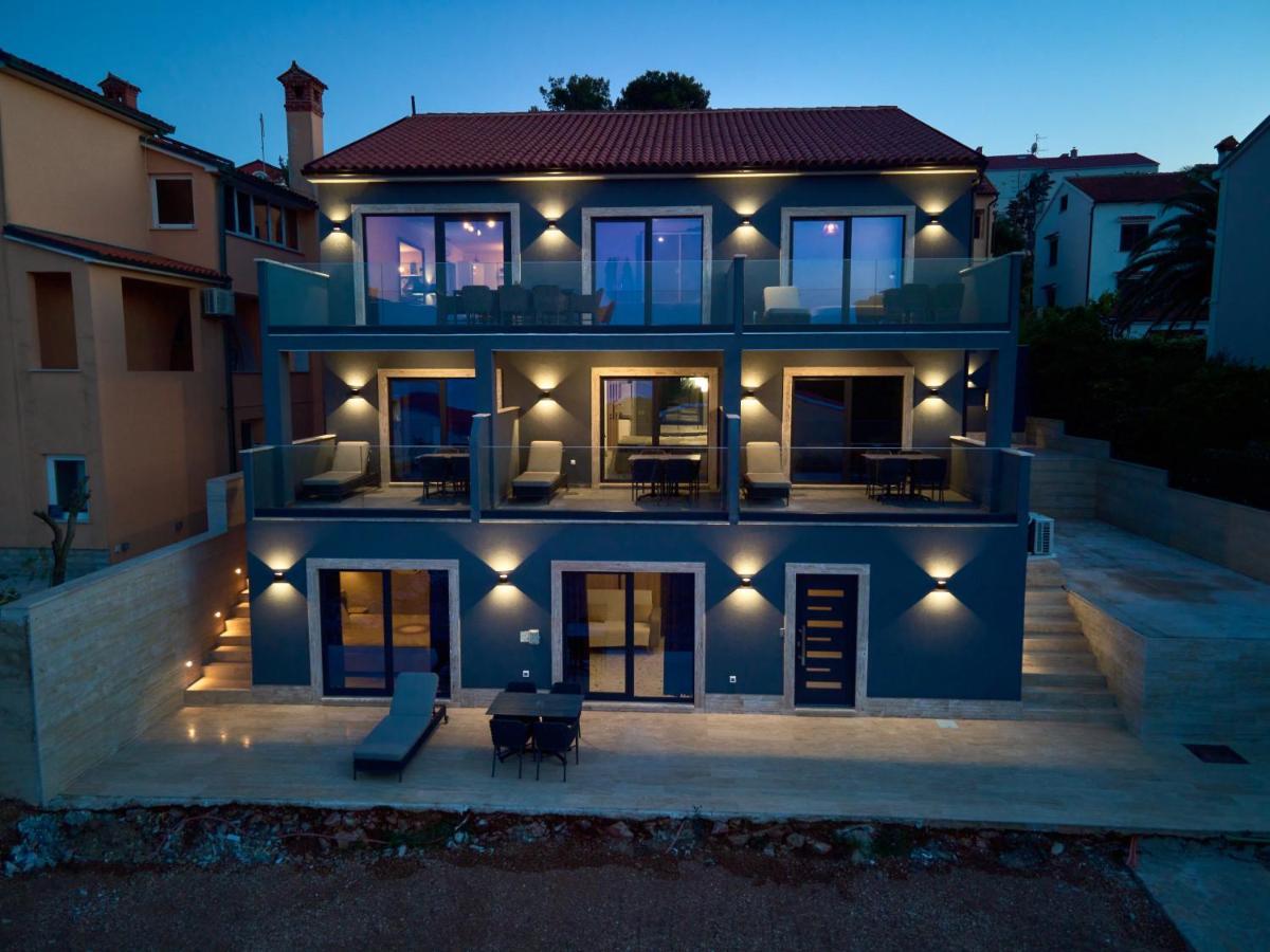 Luxury Apartments Mali Losinj Bagian luar foto