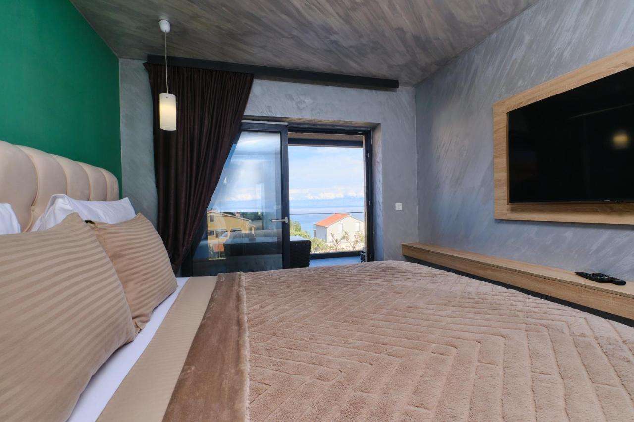 Luxury Apartments Mali Losinj Bagian luar foto