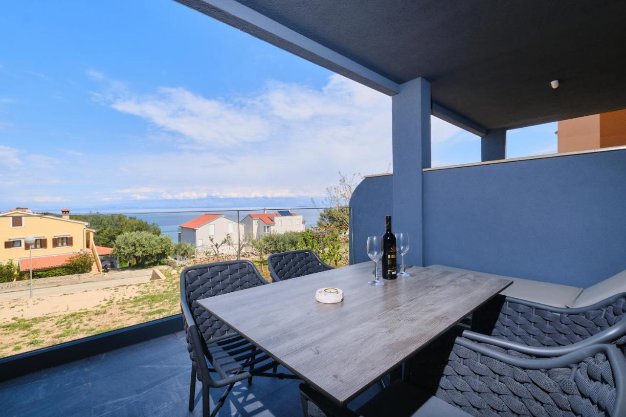 Luxury Apartments Mali Losinj Bagian luar foto